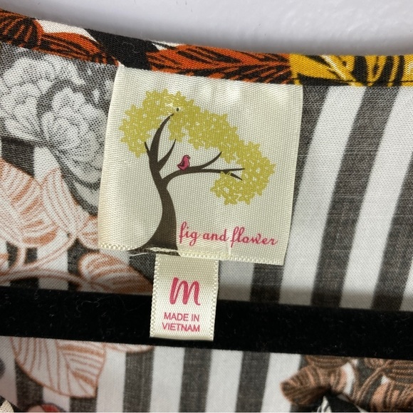 Anthropologie 'Fig & Flower' • Striped Floral Tunic Blouse • Size M - Picture 3 of 9